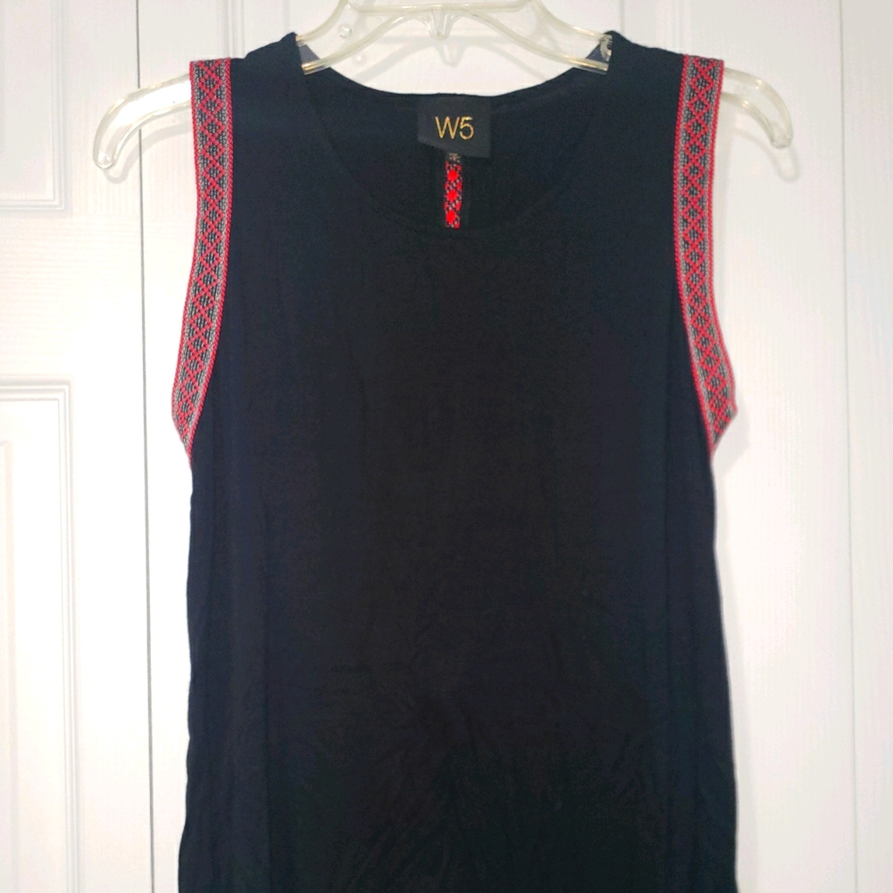 W5 Tank top black with hot pink threading